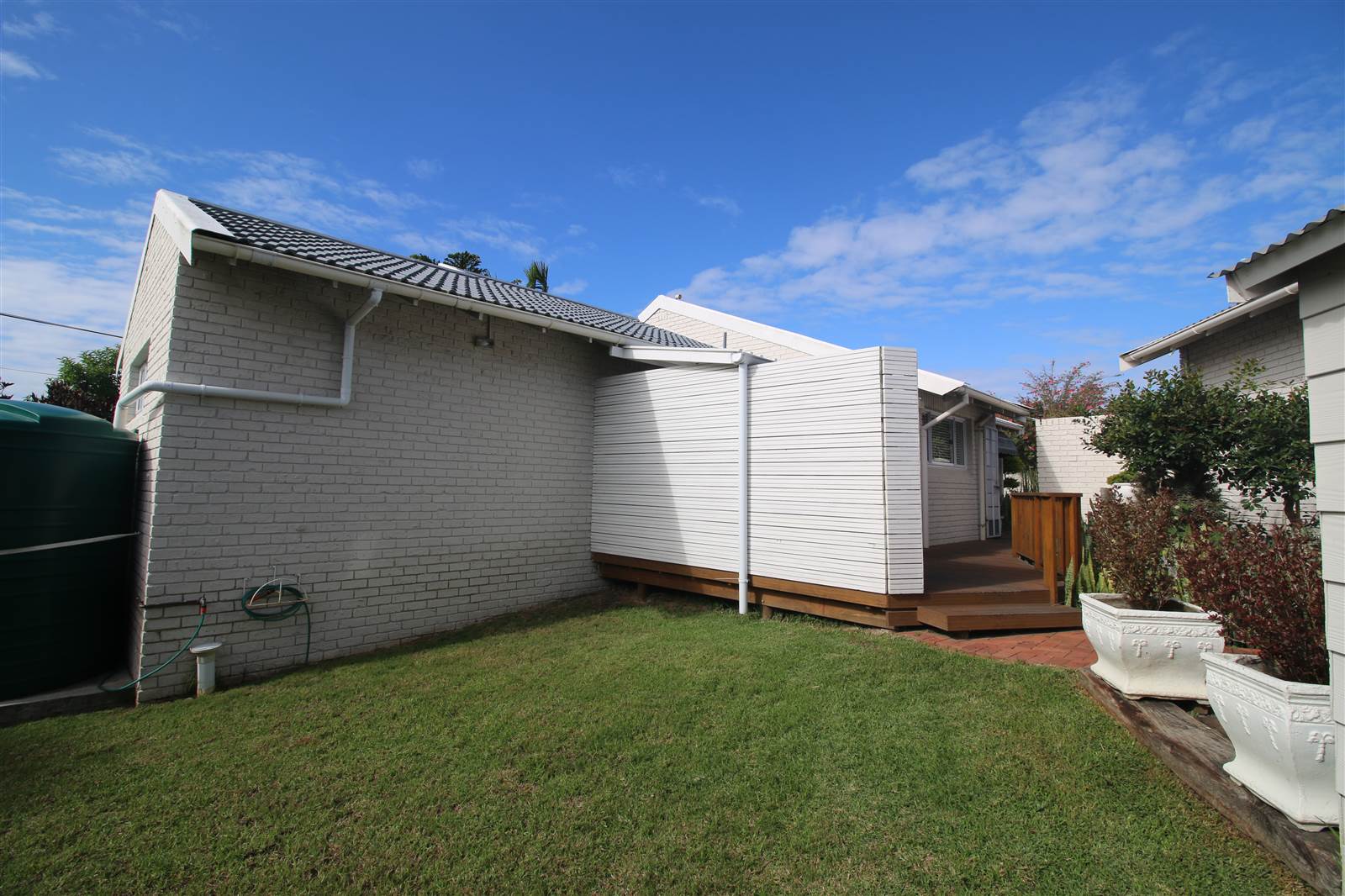3 Bed House in Beacon Bay photo number 5