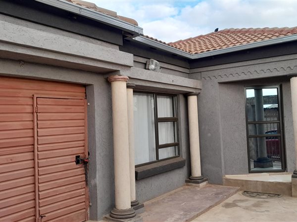 2 Bed House in Mamelodi East