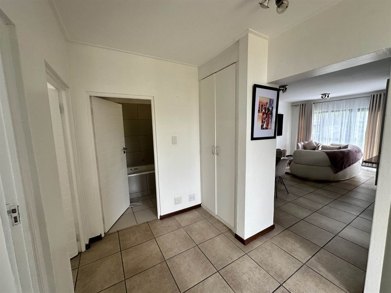 2 Bed Apartment in Roodepoort Central photo number 16
