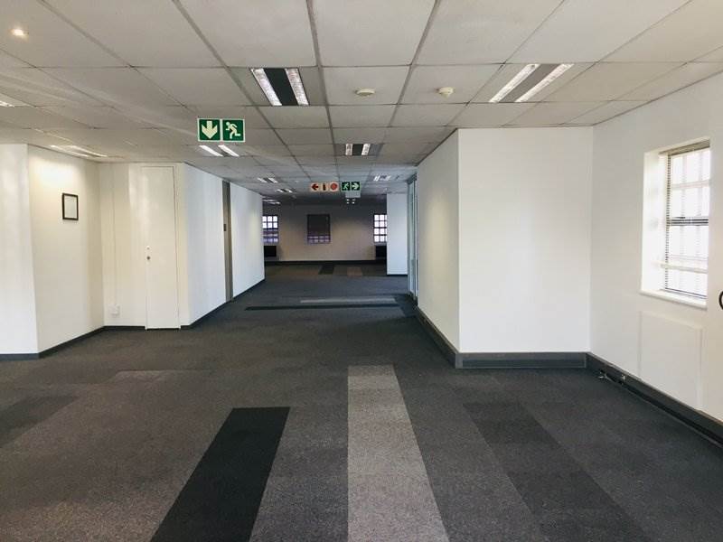 376  m² Office Space in Parktown North photo number 21