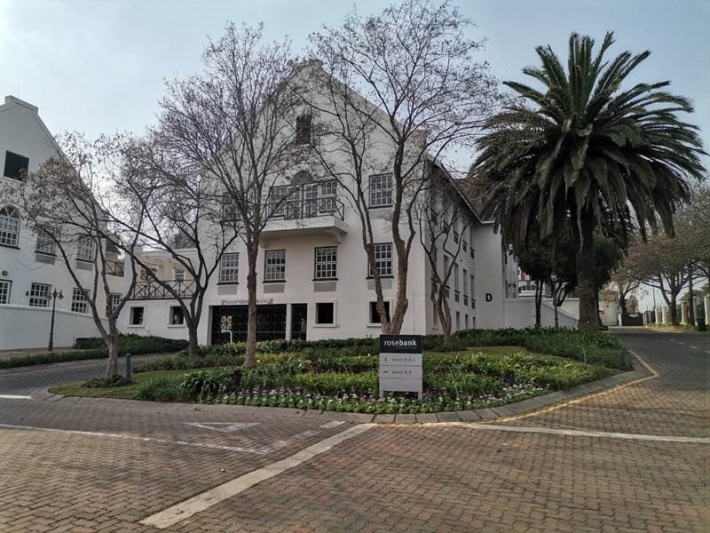 376  m² Office Space in Parktown North photo number 9