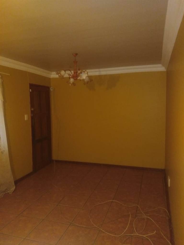 3 Bed House in Kanana photo number 2