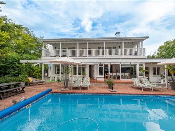 8 Bedroom House 8 Bedroom House