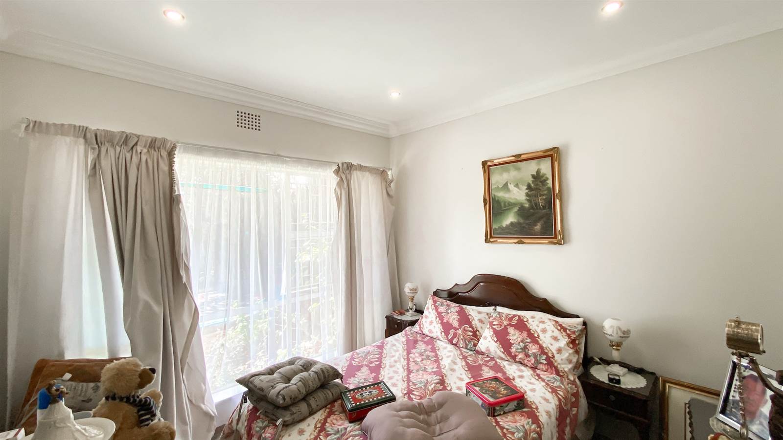 5 Bed House in Northcliff photo number 19
