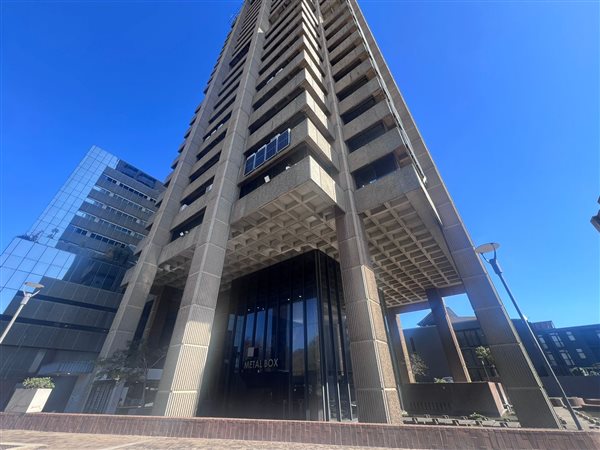 835 m² Commercial space 835 m² Commercial space