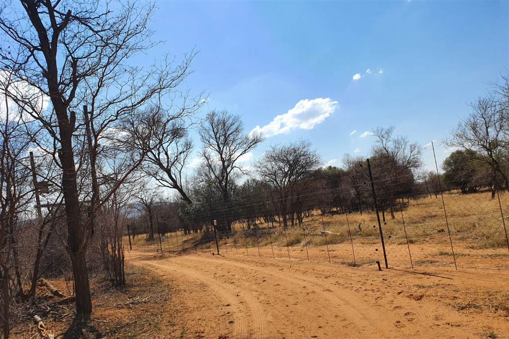 6060 m² Land available in Thabazimbi photo number 1