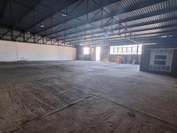 480  m² Industrial space