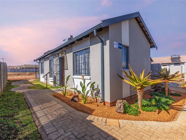 2 Bedroom House 2 Bedroom House