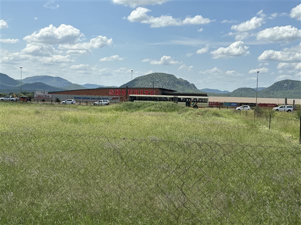 4872 m² Land available in Malelane
