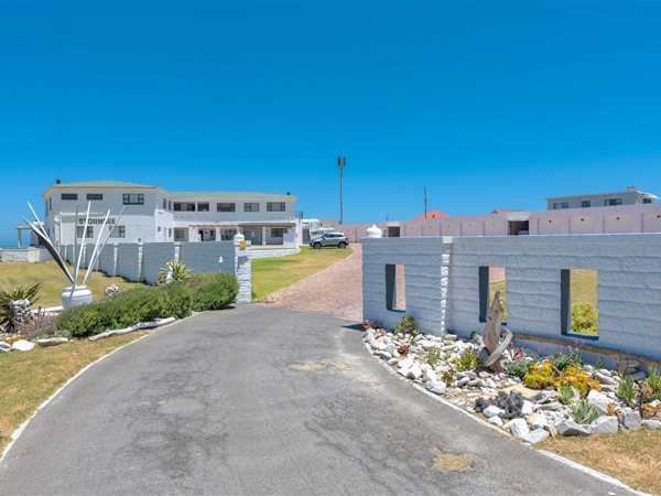 2 Bed Apartment in Agulhas