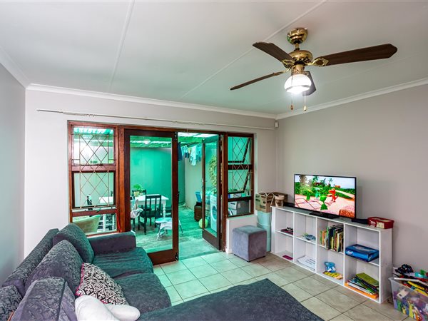3 Bed Townhouse in Nahoon Valley
