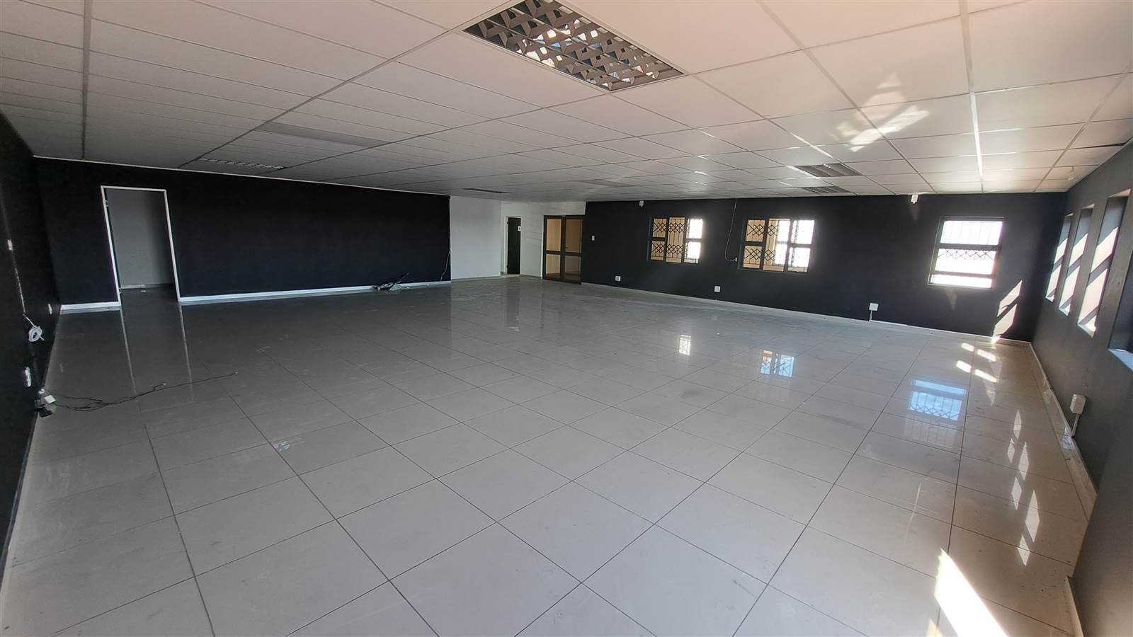 200  m² Commercial space in Richards Bay Central photo number 2