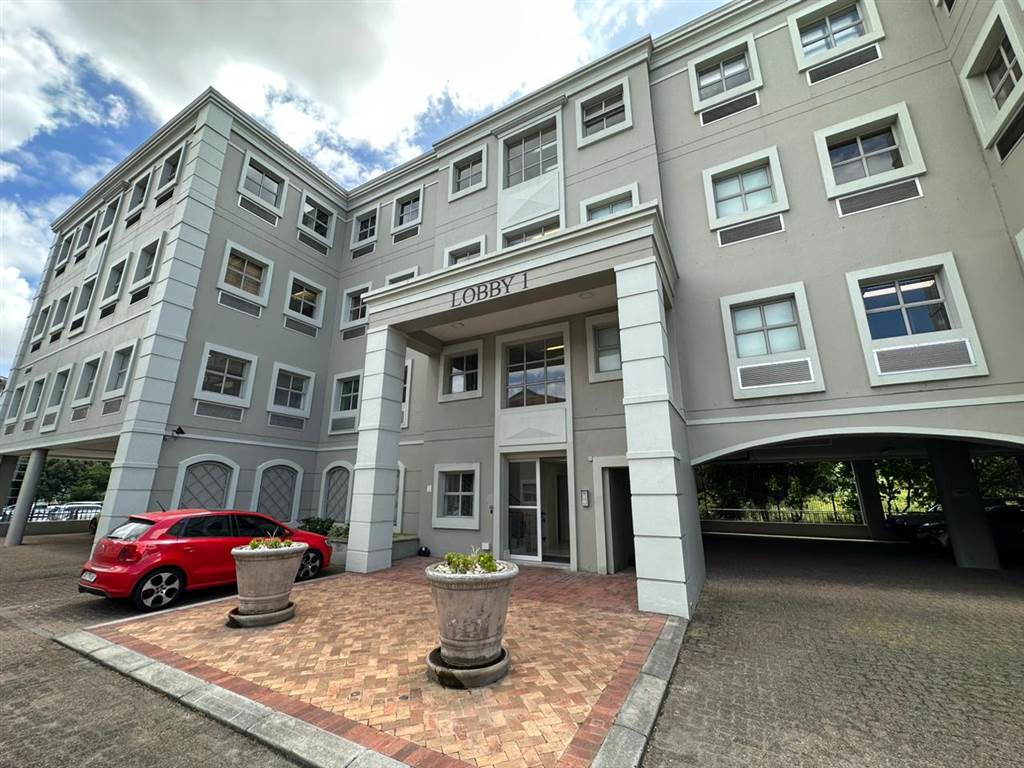 604  m² Commercial space in Pinelands photo number 1