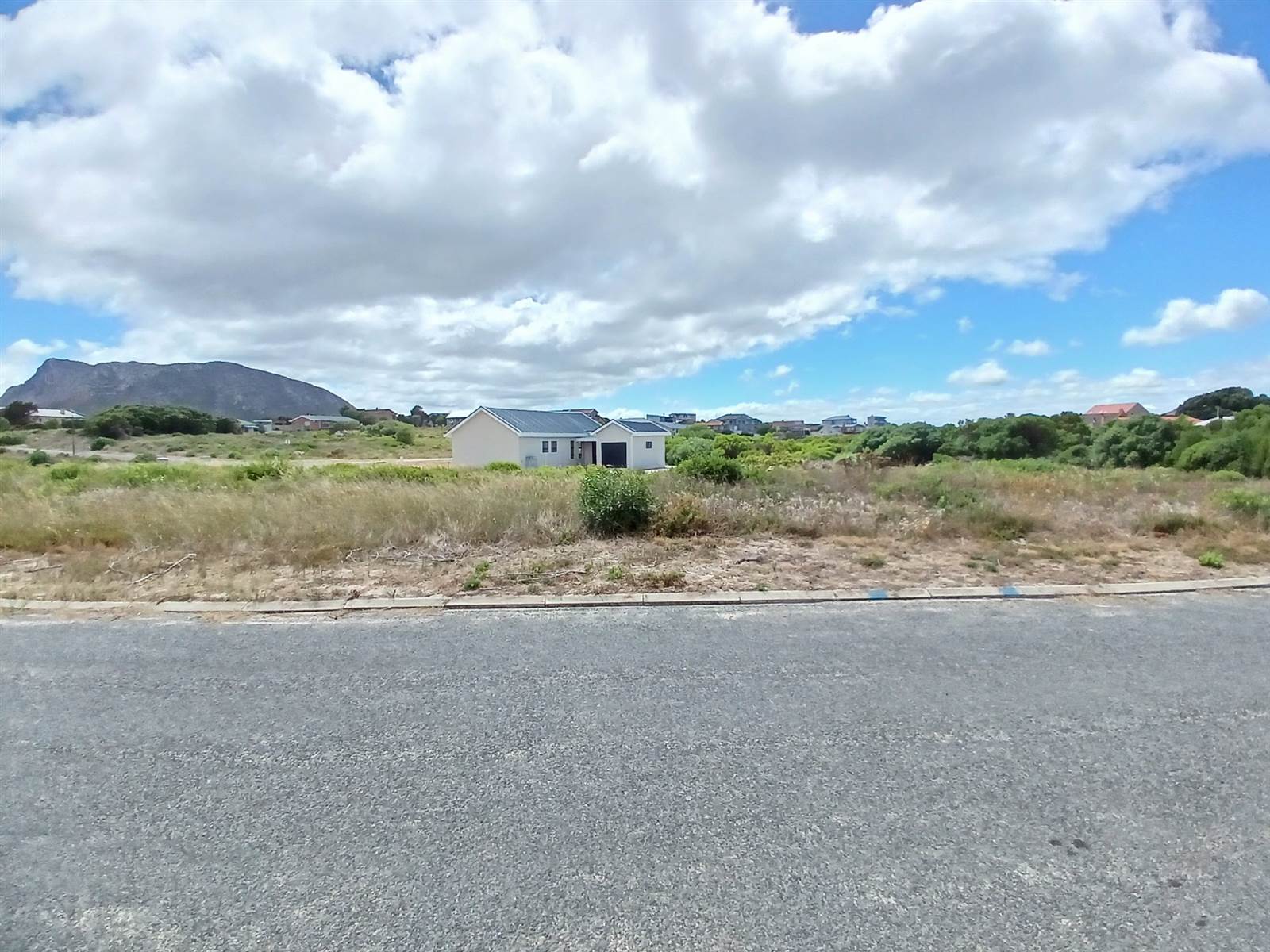 603 m² Land available in Kleinbaai photo number 4