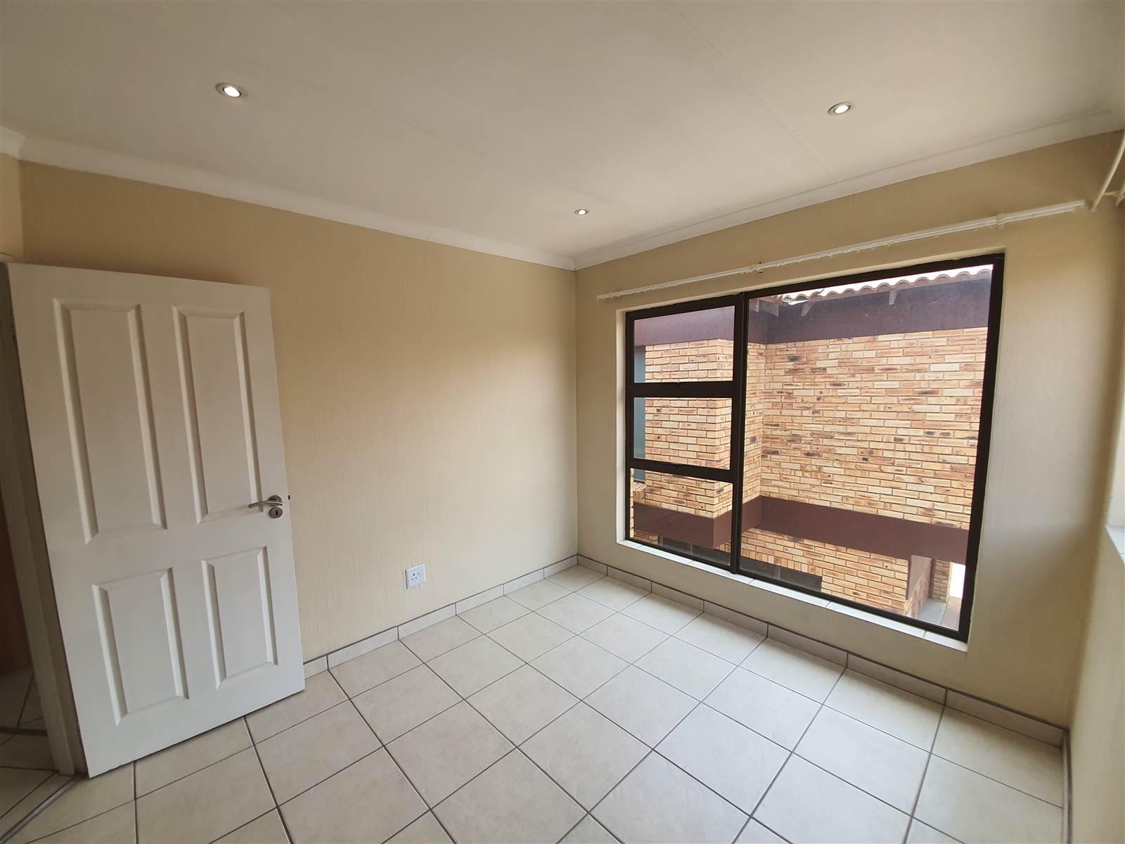 3 Bed Townhouse in Glen Marais photo number 23