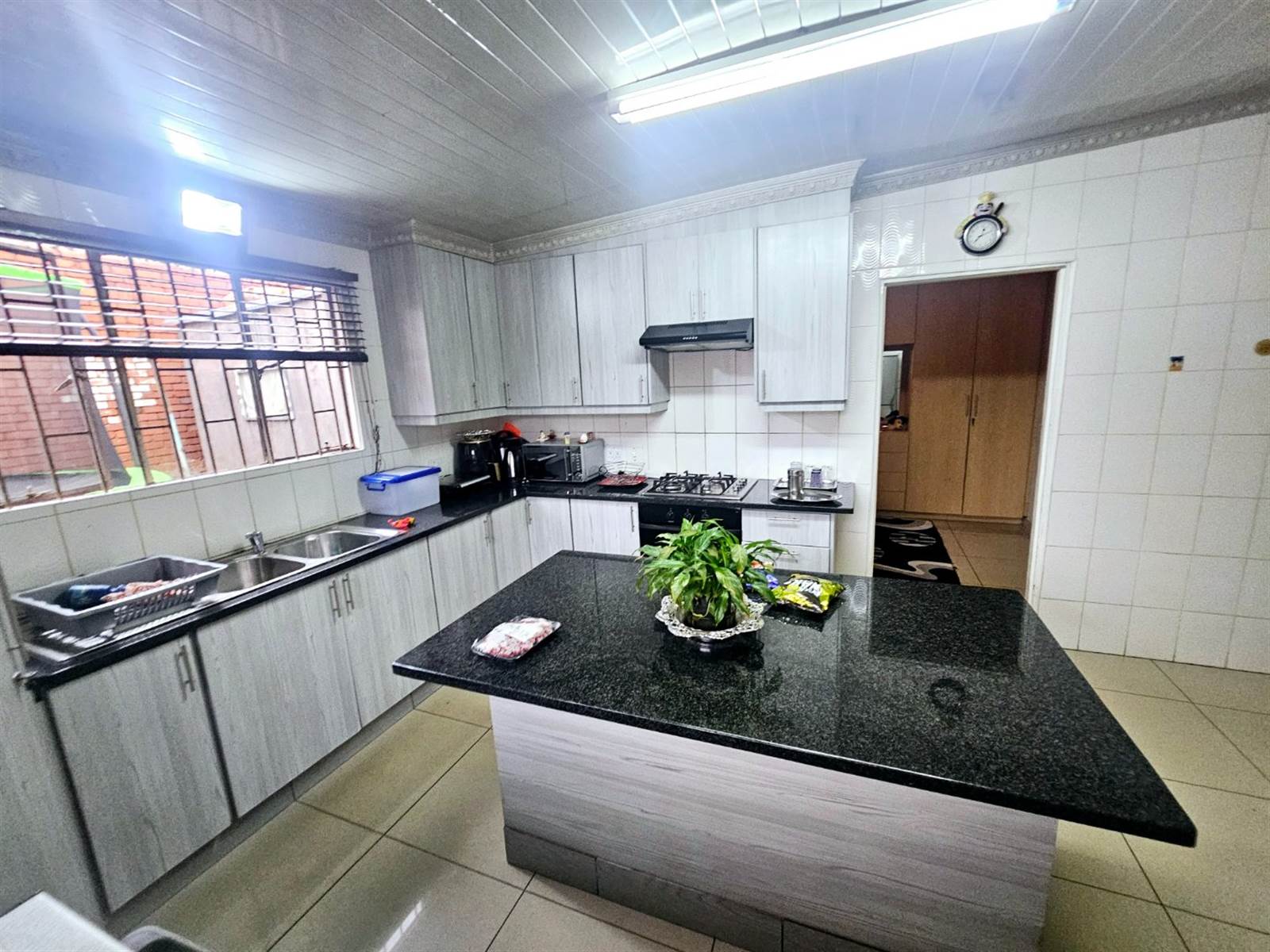 3 Bed House in Laudium photo number 4