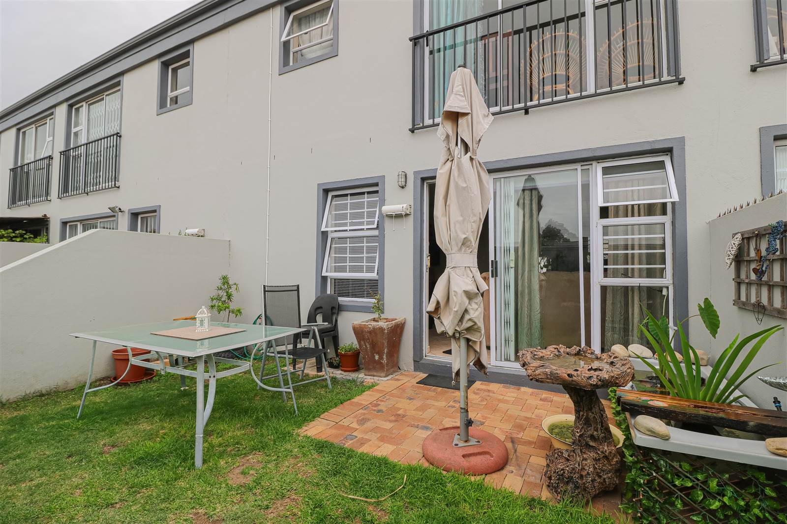 2 Bed Townhouse in Gordons Bay Central photo number 29