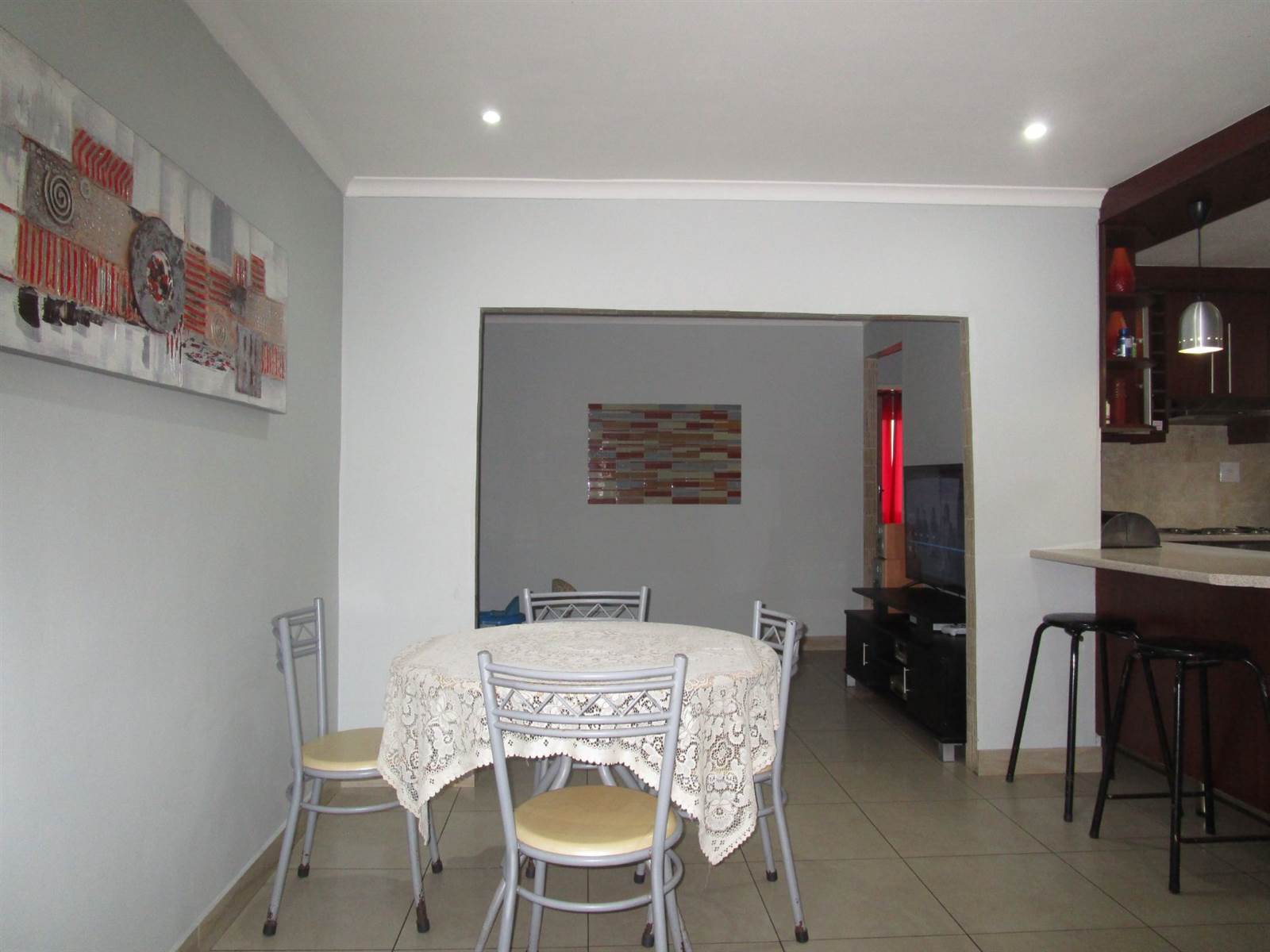 4 Bed House in Mitchells Plain photo number 11