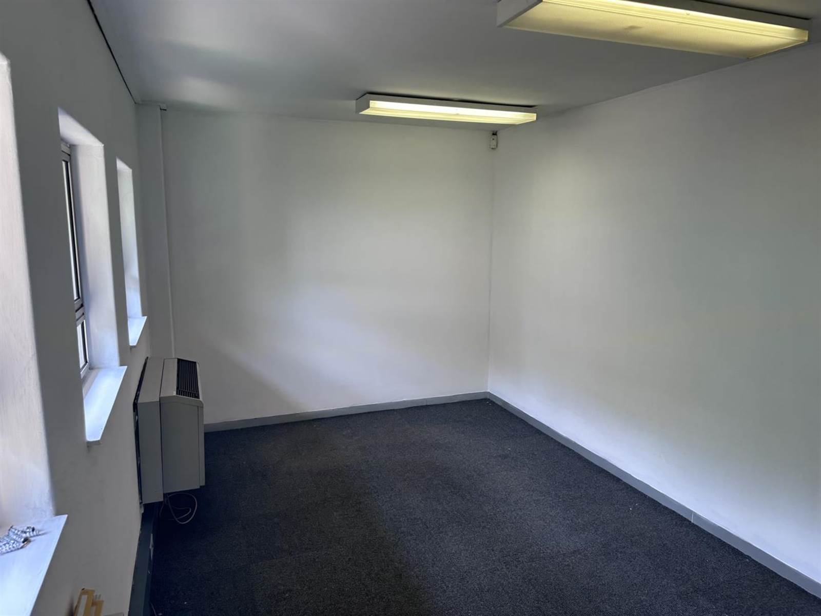 600  m² Office Space in Lynnwood photo number 8