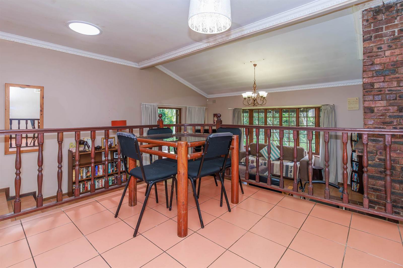 3 Bed Townhouse in Kloof photo number 9