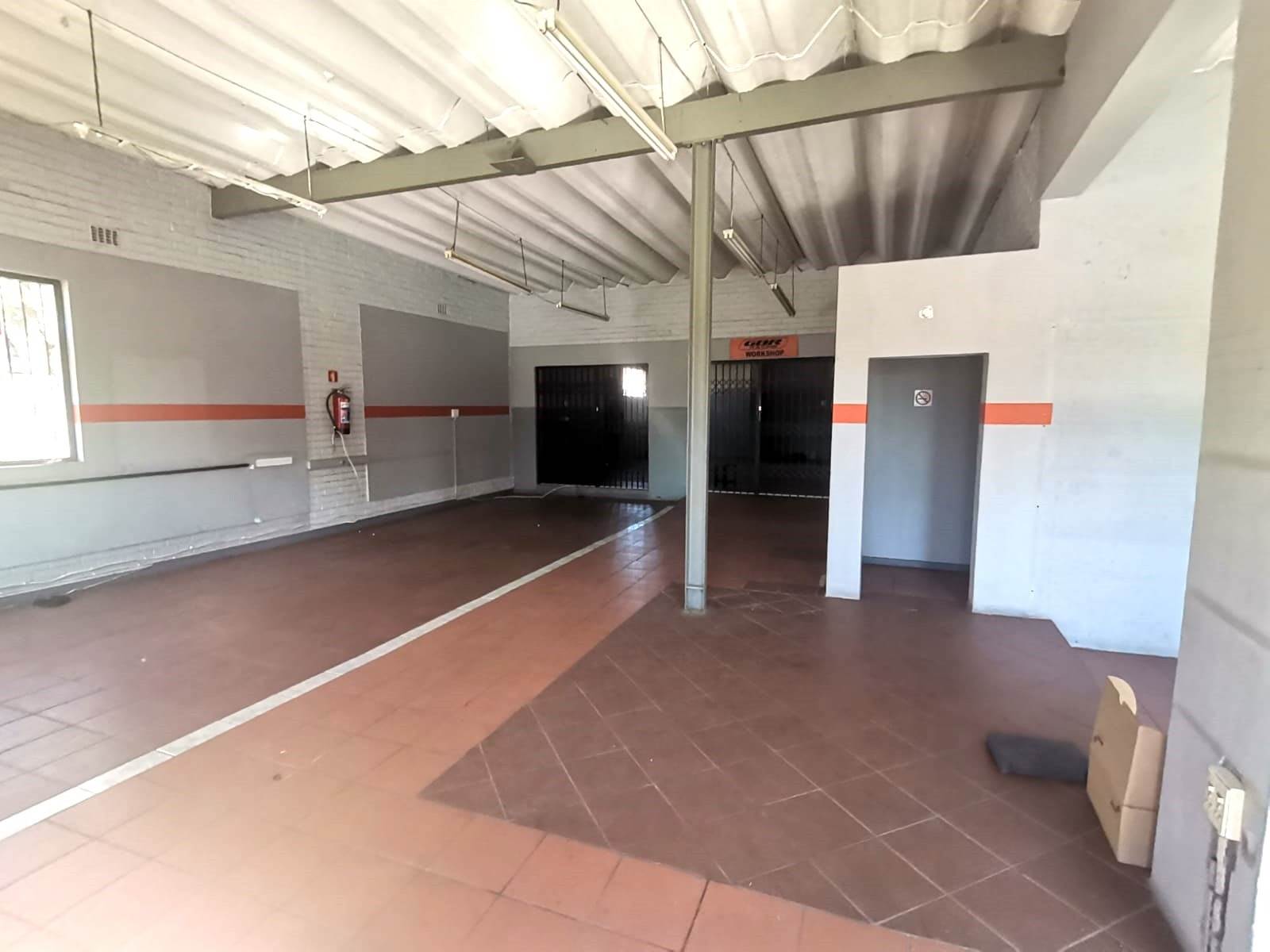 560  m² Retail Space in Benoni Central photo number 13