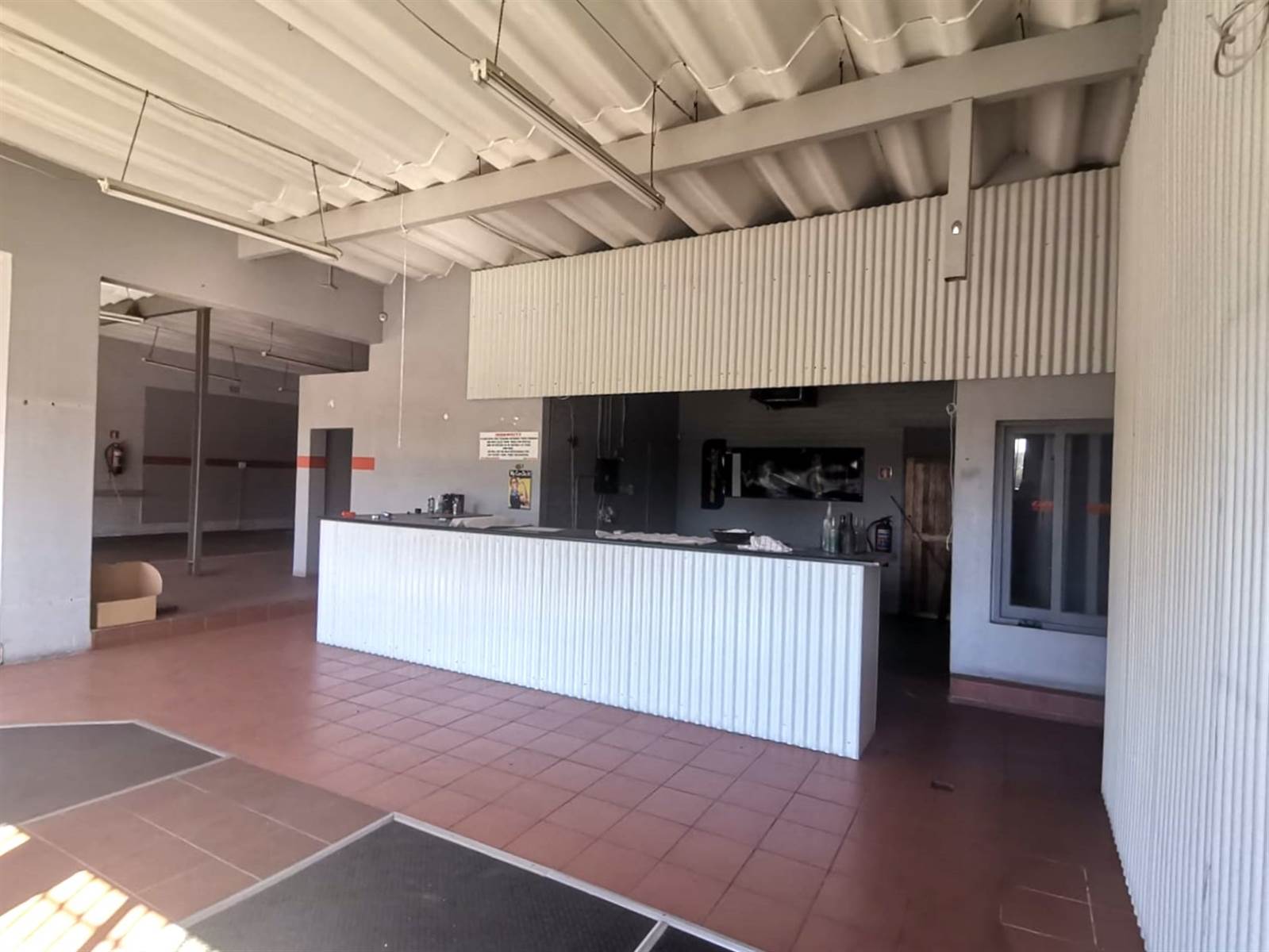 560  m² Retail Space in Benoni Central photo number 3