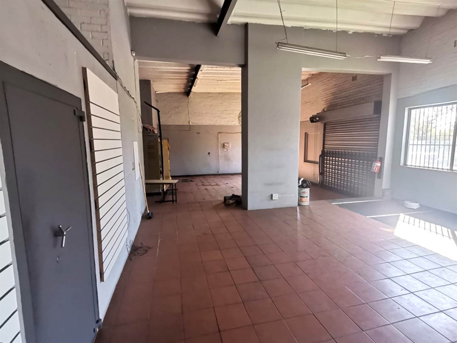 560  m² Retail Space in Benoni Central photo number 5