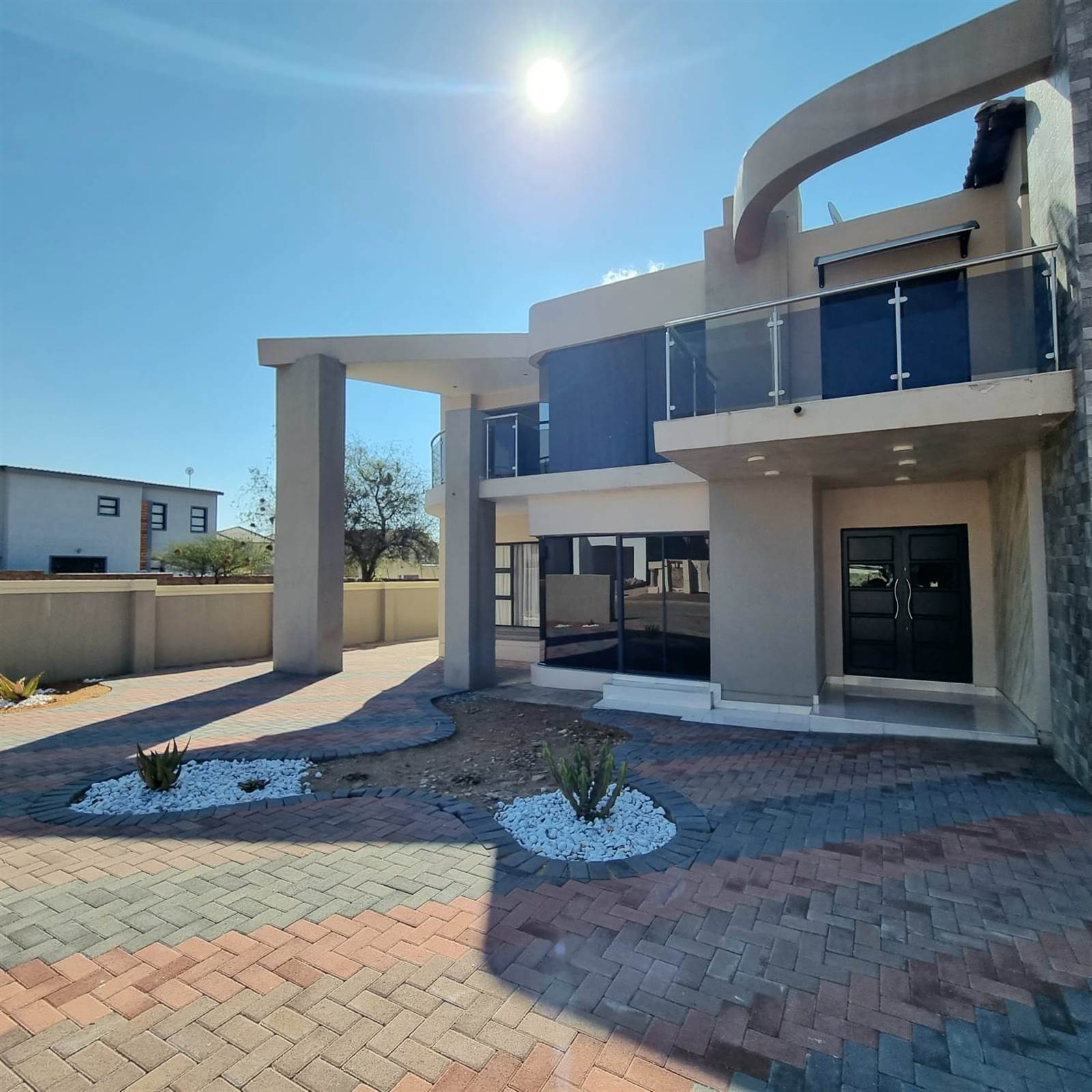 5 Bed House in Polokwane Central photo number 4
