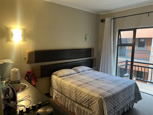 Bachelor apartment