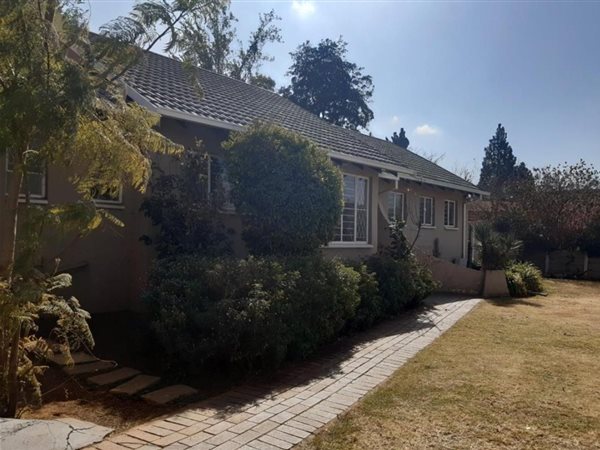 3 Bed House in Mulbarton