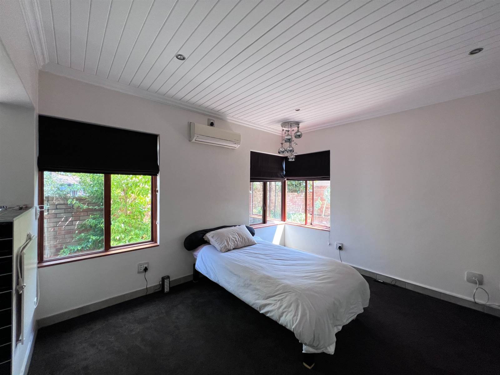 2 Bed House in Centurion Golf Estate photo number 16