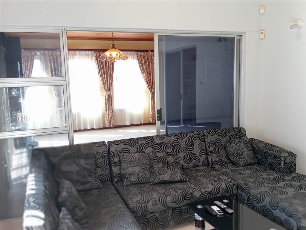 3 Bed House in Mobeni photo number 27