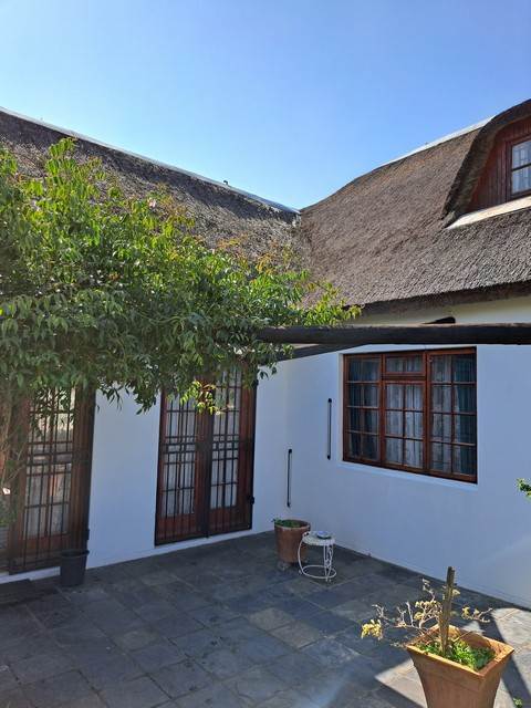 3 Bed House in Bredasdorp photo number 17