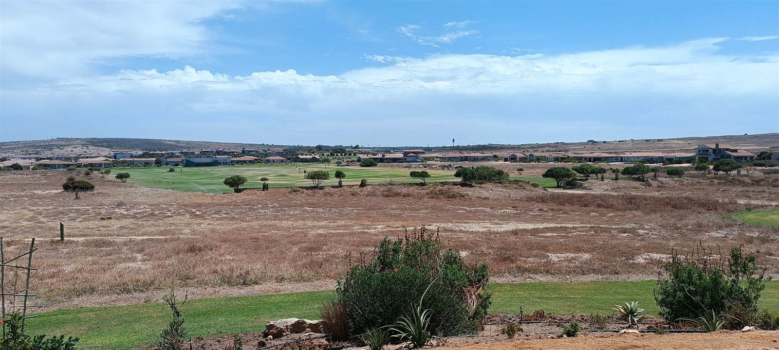 733 m² Land available in Langebaan Country Estate photo number 5