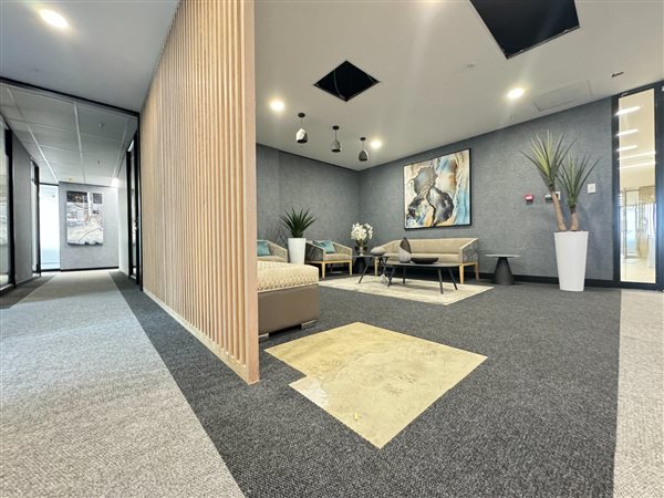 70  m² Office Space