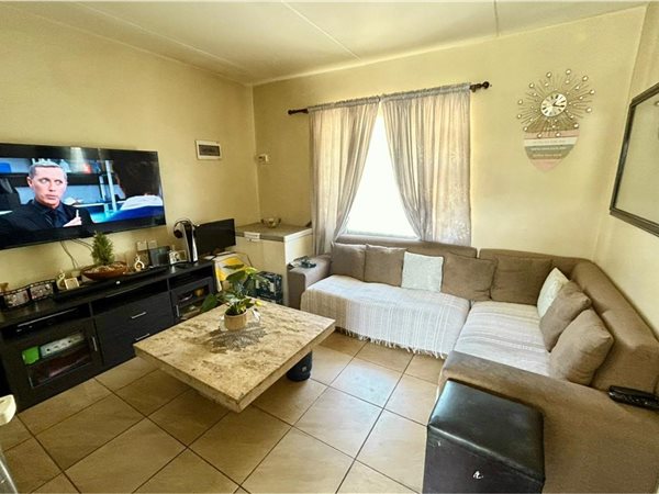 2 Bed Apartment