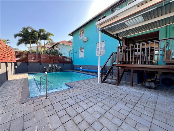 6 Bedroom House 6 Bedroom House