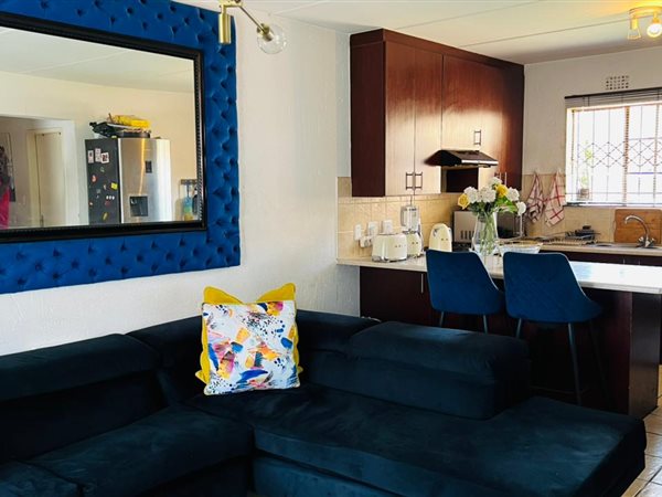 2 Bedroom Townhouse 2 Bedroom Townhouse