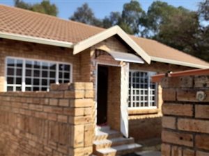 2 Bed House in Eldoraigne