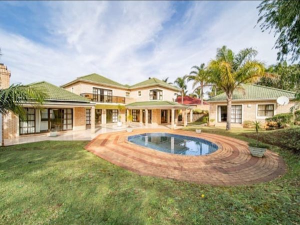 4 Bedroom House 4 Bedroom House