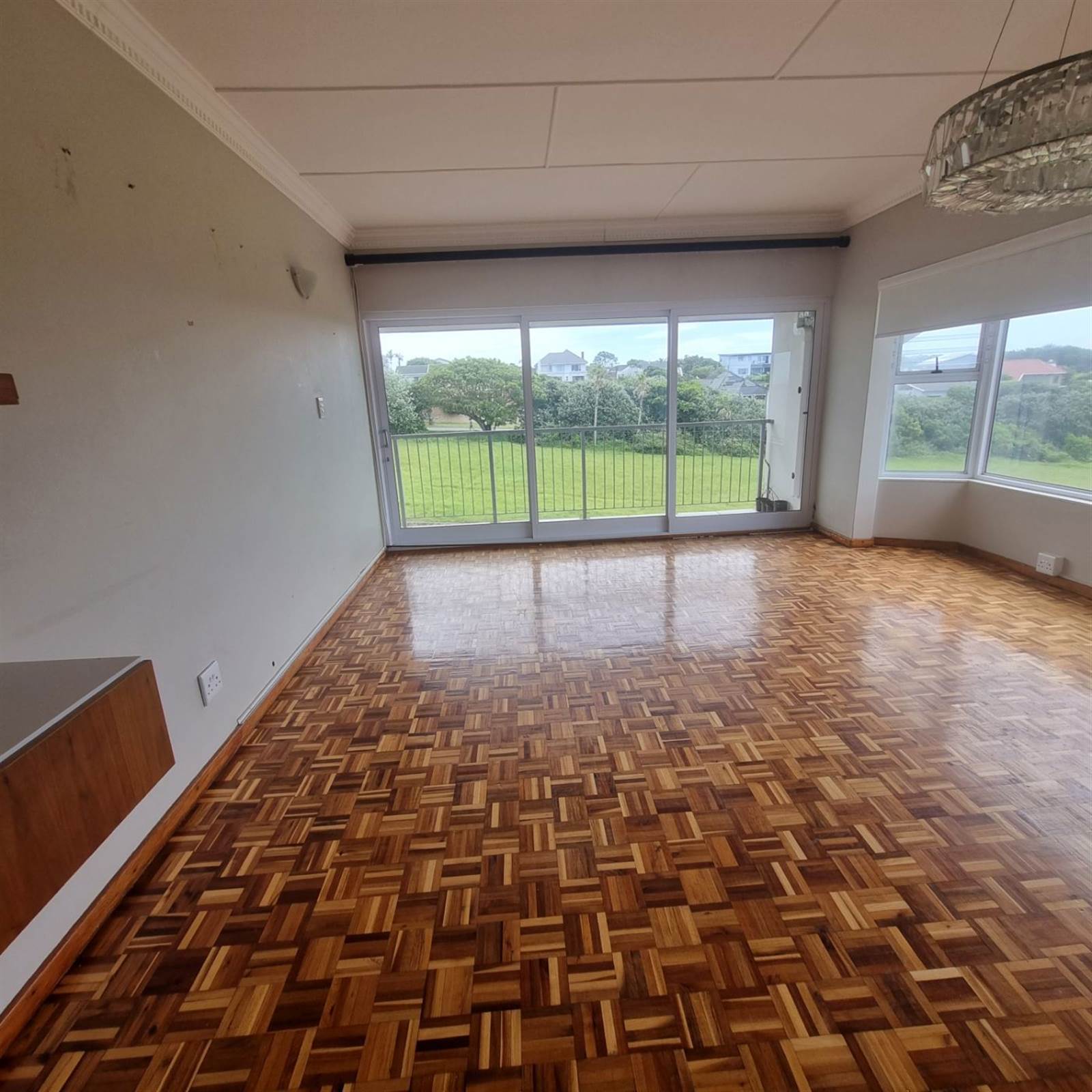 3 Bed Apartment in Nahoon Beach photo number 1