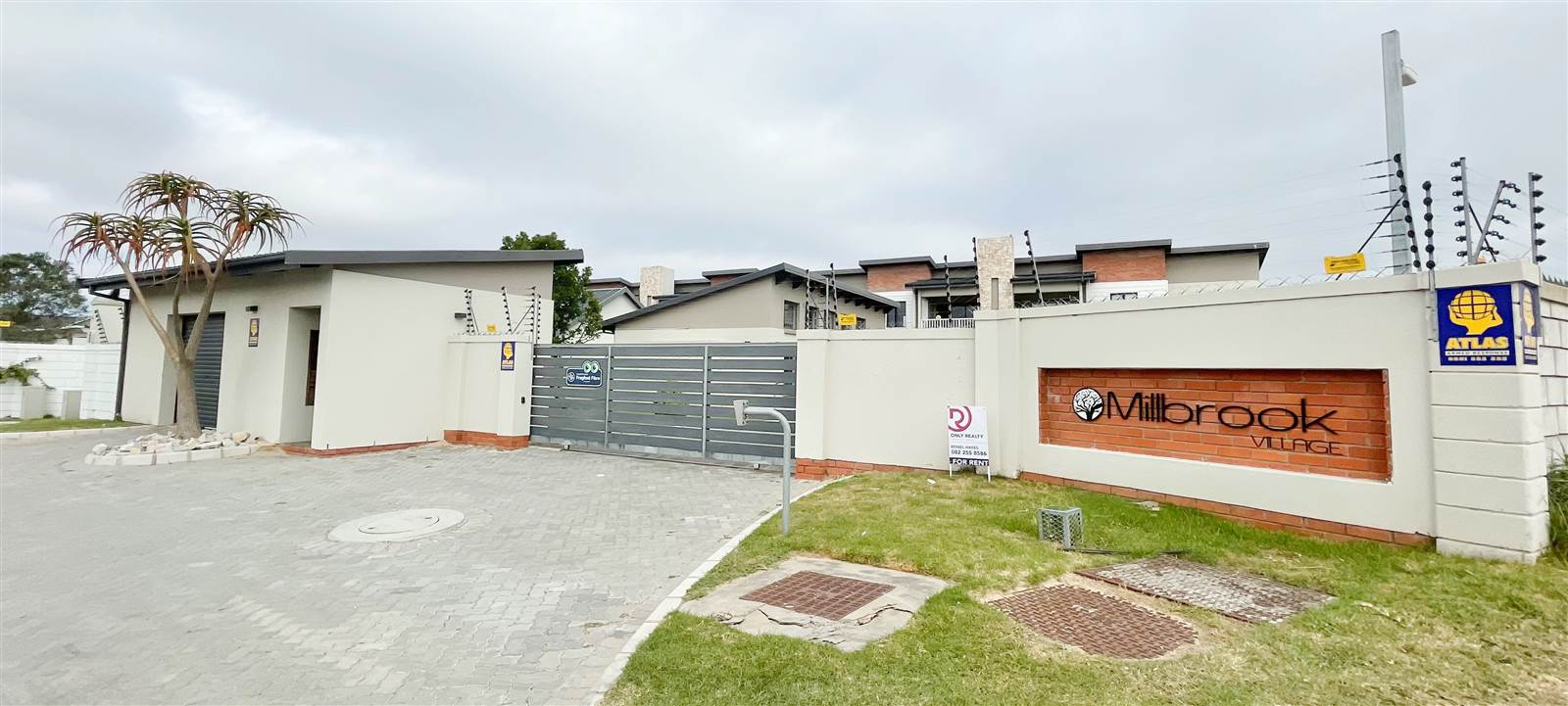 2 Bed Apartment in Pinelands photo number 18