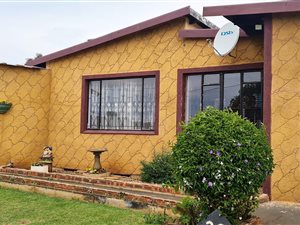 5 Bed House in Howick West