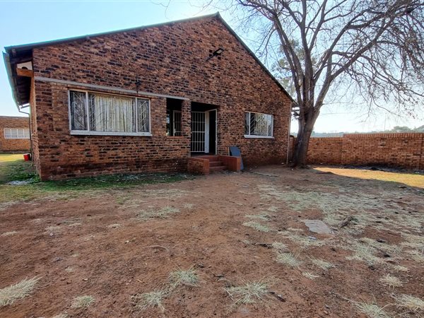 3 Bedroom House 3 Bedroom House
