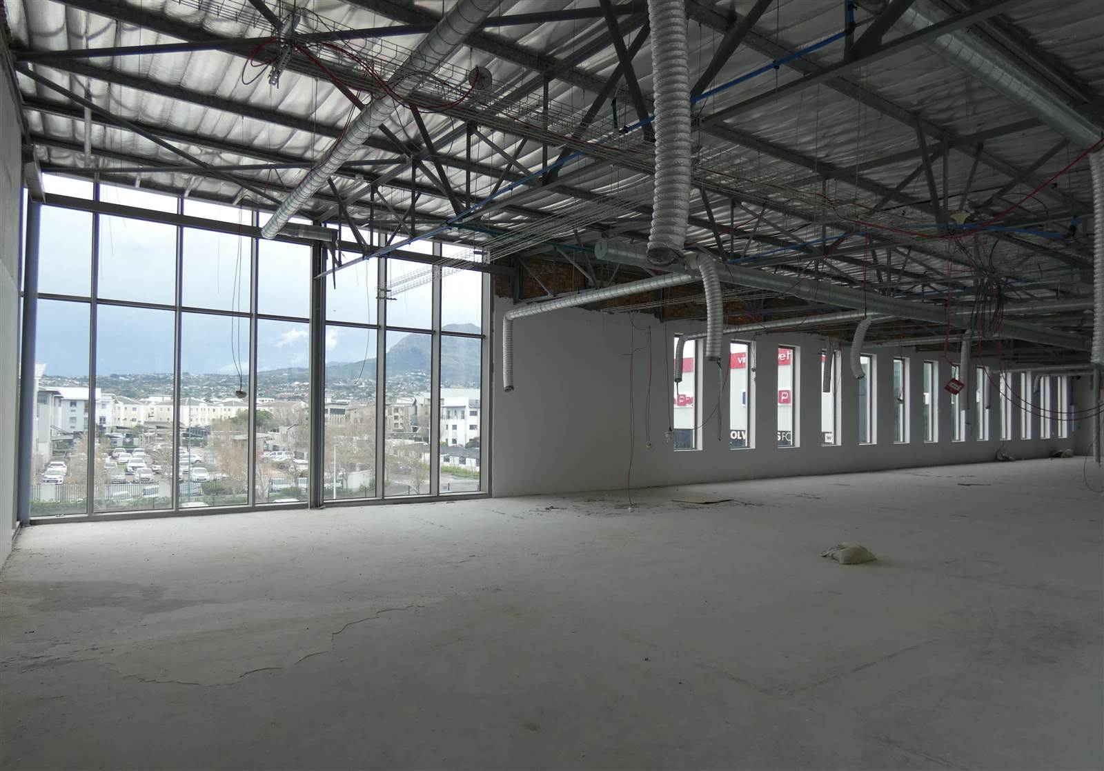 253  m² Commercial space in Somerset West Business Park photo number 6