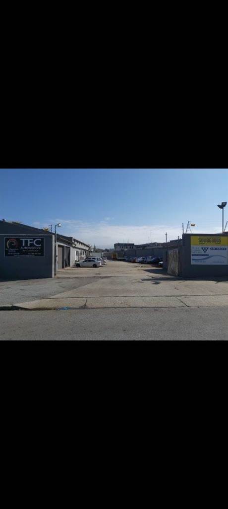 300  m² Industrial space in Sydenham photo number 1