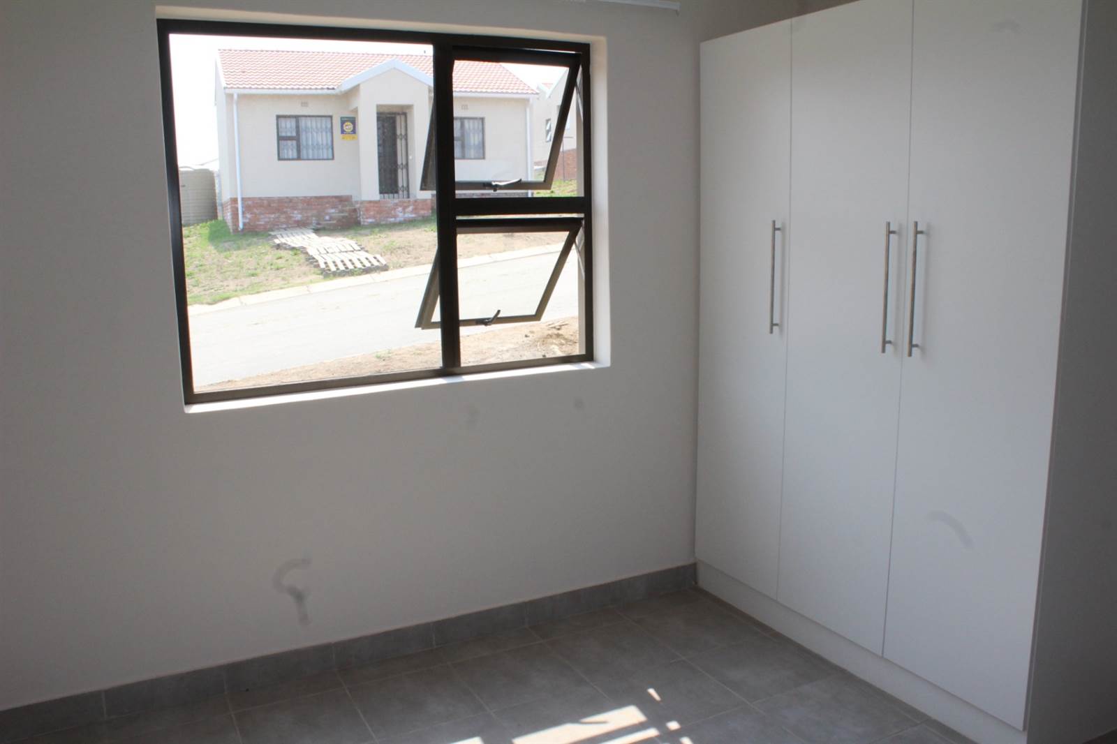 3 Bed Townhouse in Amalinda photo number 15