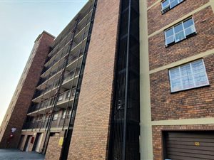 3 Bed Apartment in Wonderboom South