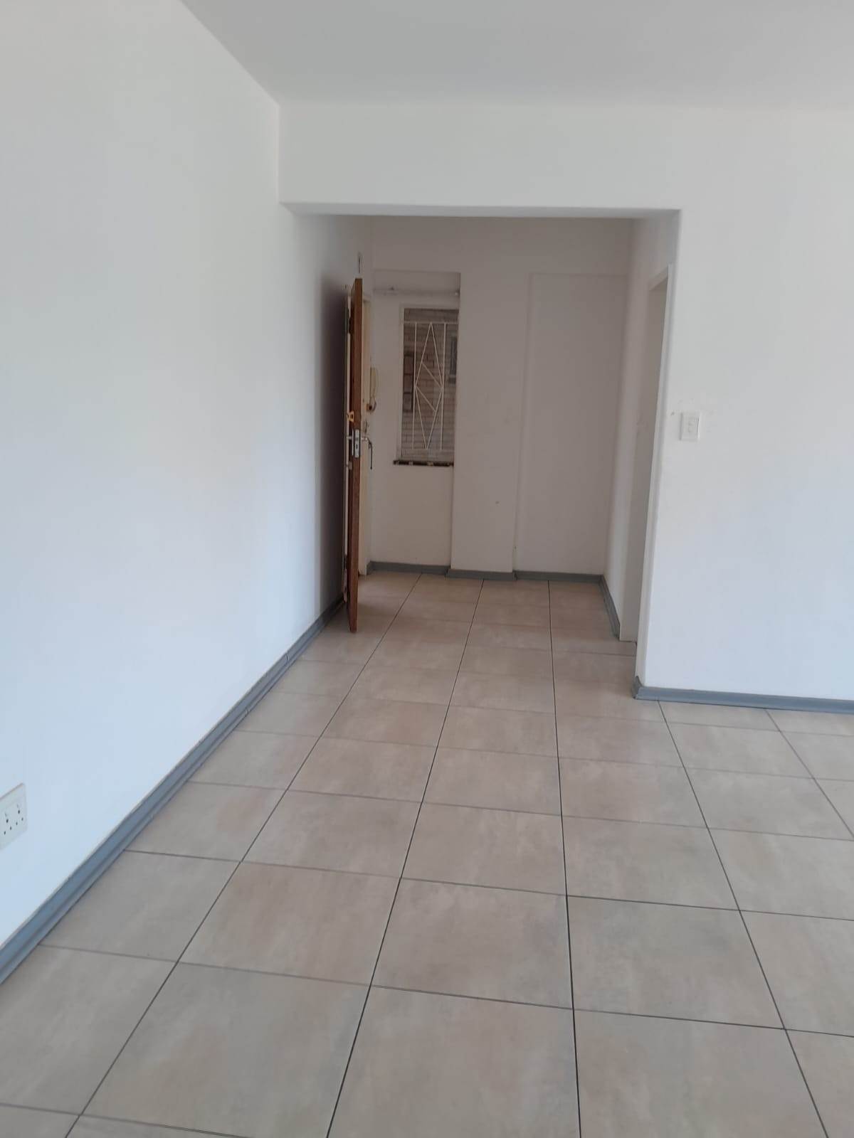 1 Bed Apartment in Benoni Central photo number 5