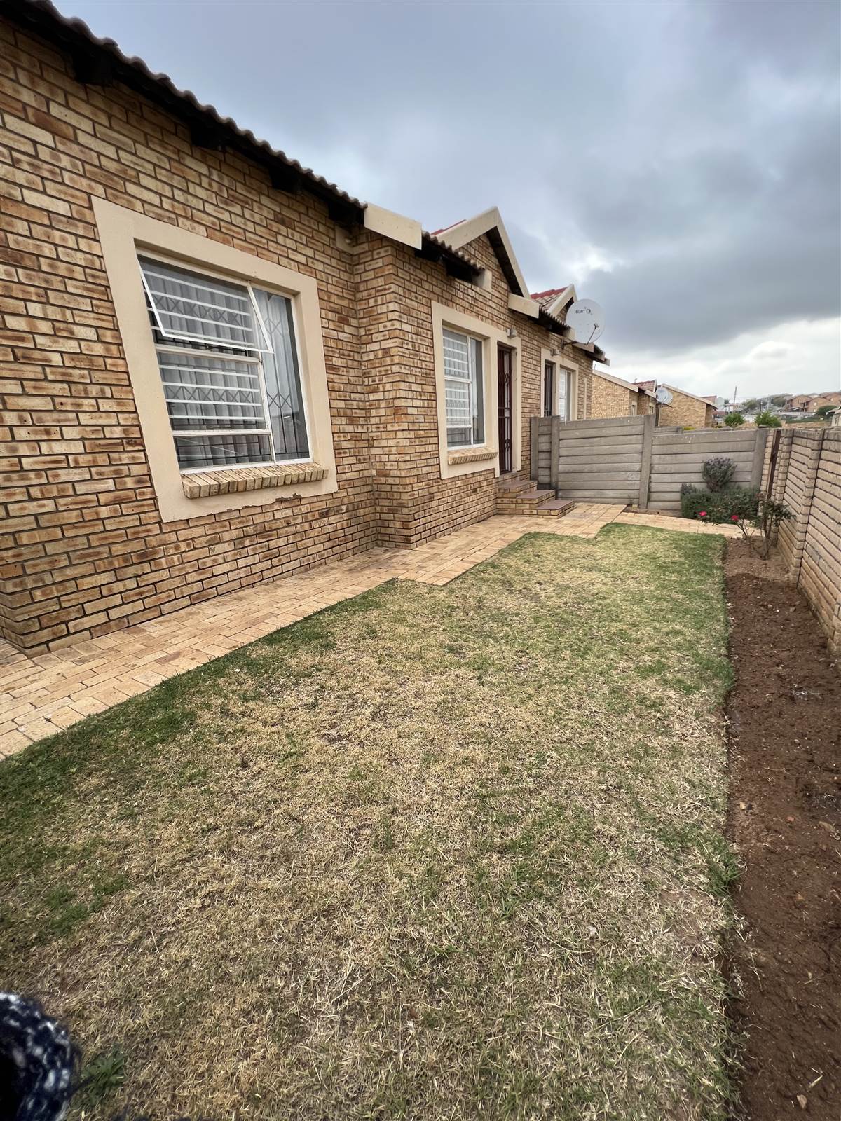 2 Bed Townhouse in Olievenhoutbosch photo number 24